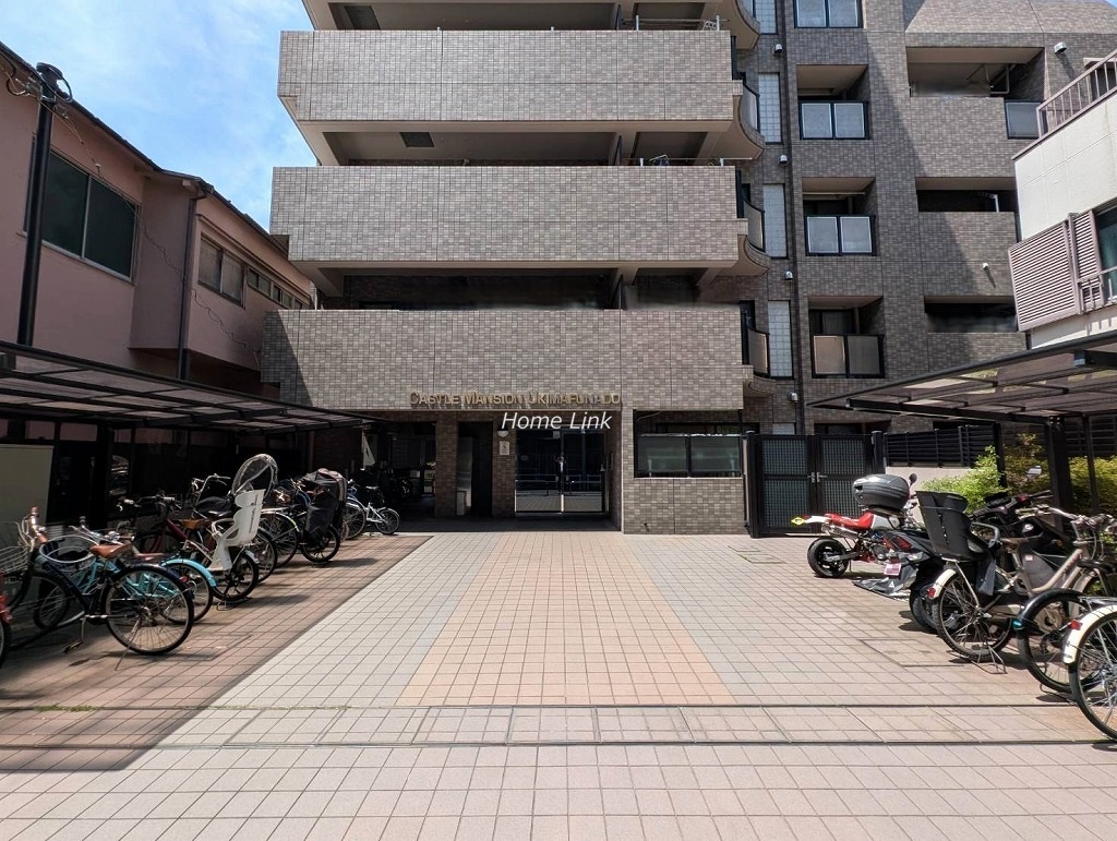 キャッスルマンション浮間舟渡　エントランス前アプローチ